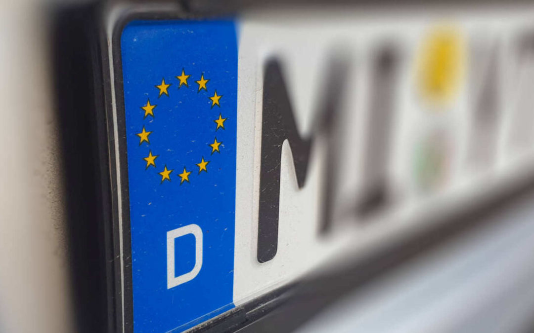Immatricolare un auto italiana in Germania: guida completa